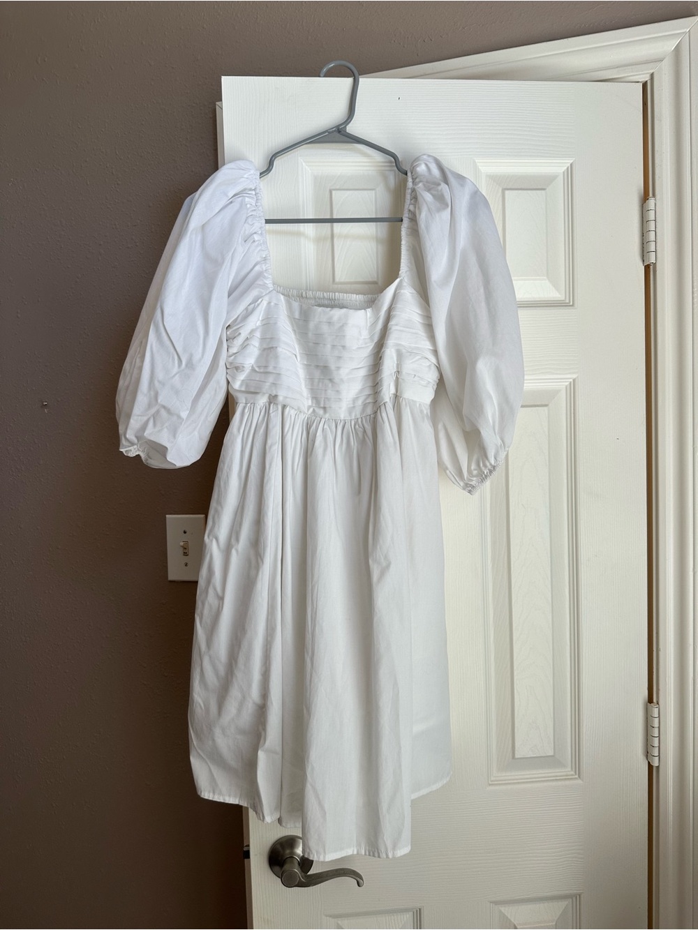 Abercrombie & Fitch White Puff-Sleeve Square-Neck Mini Dress - Picture 4 of 5